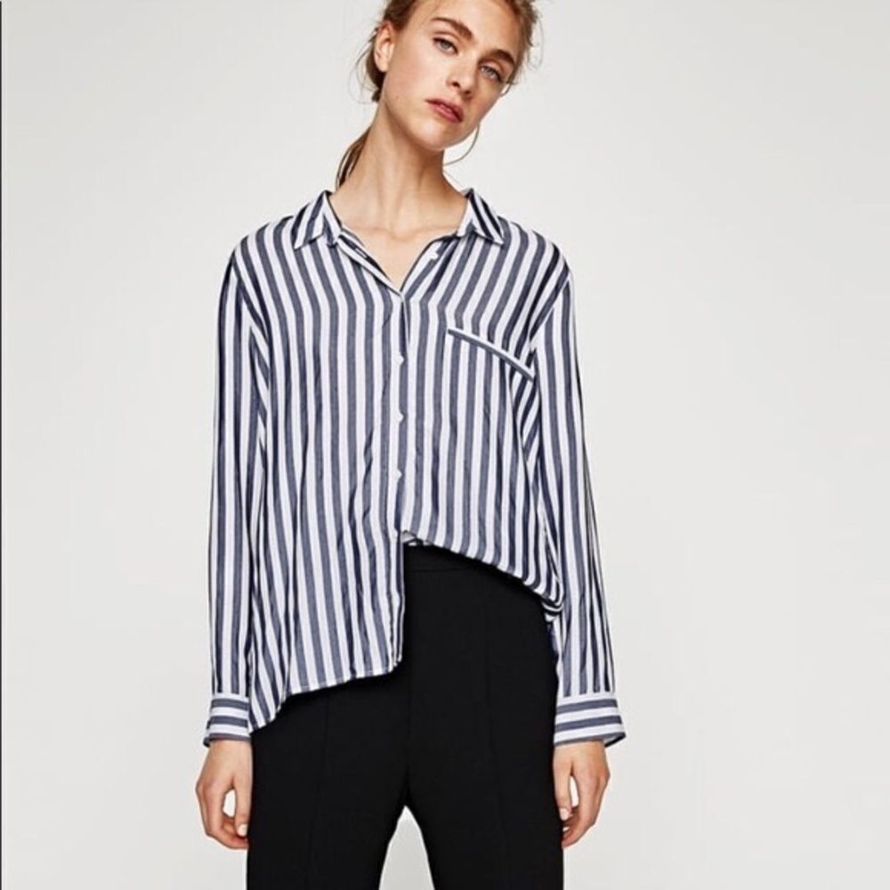 ✨ Zara Basic striped blouse✨